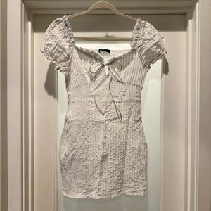 Shein LWD White Textured  Mini Dress Ties in front off or on shoulder Dainty